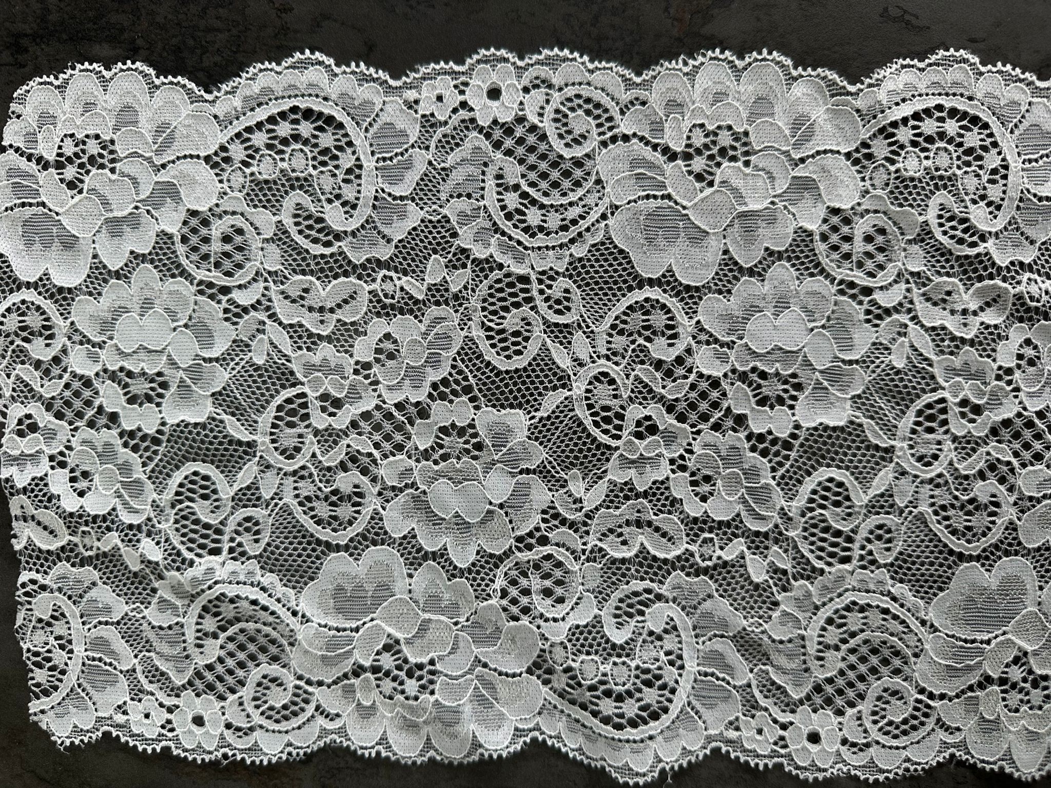 Geniş Danteller 18 cm-20 cm 10